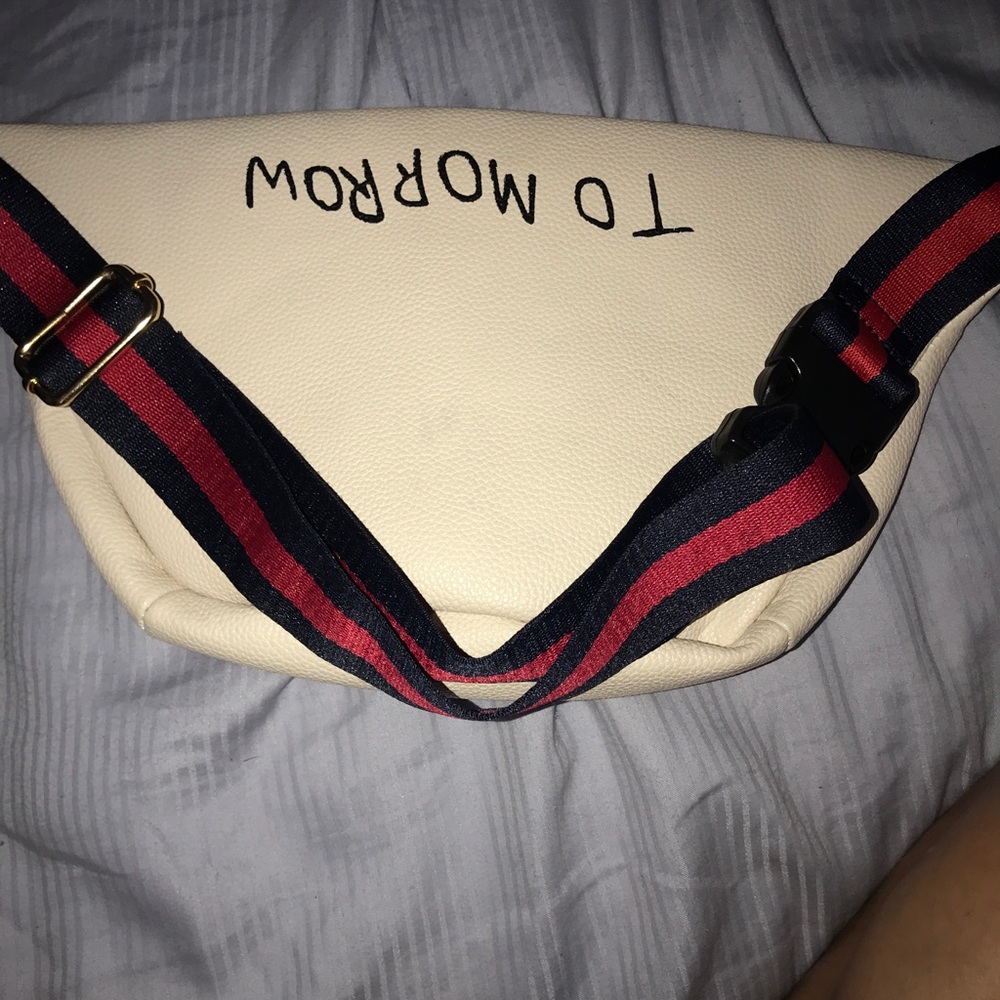 Gucci fanny pack